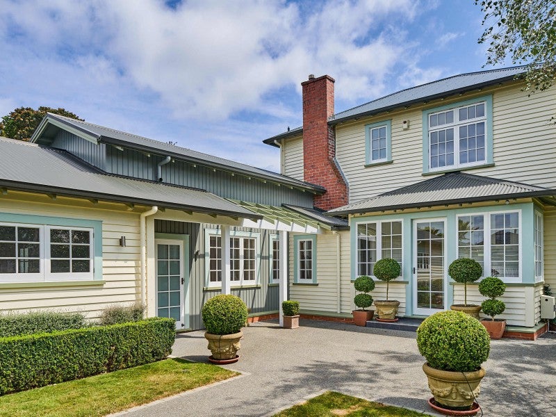 3 Nikau Grove, Woburn, Lower Hutt - Carousel 1