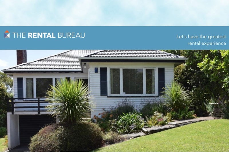 3 Deane Avenue, Titirangi, Auckland - Carousel 1