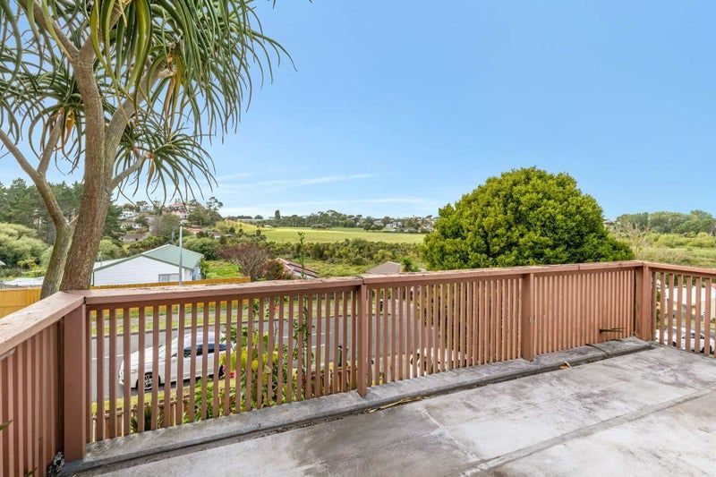 14 Malaspina Place, Papatoetoe, Auckland - Carousel 2