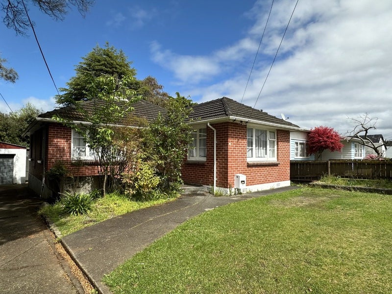44 Clouston Park Road, Clouston Park, Upper Hutt - Carousel 1