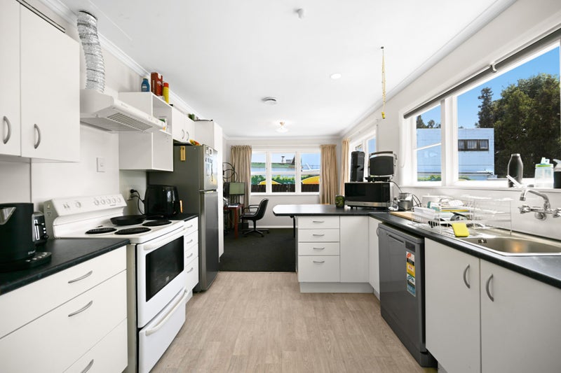 23 Bader Street, Bader, Hamilton - Carousel 2