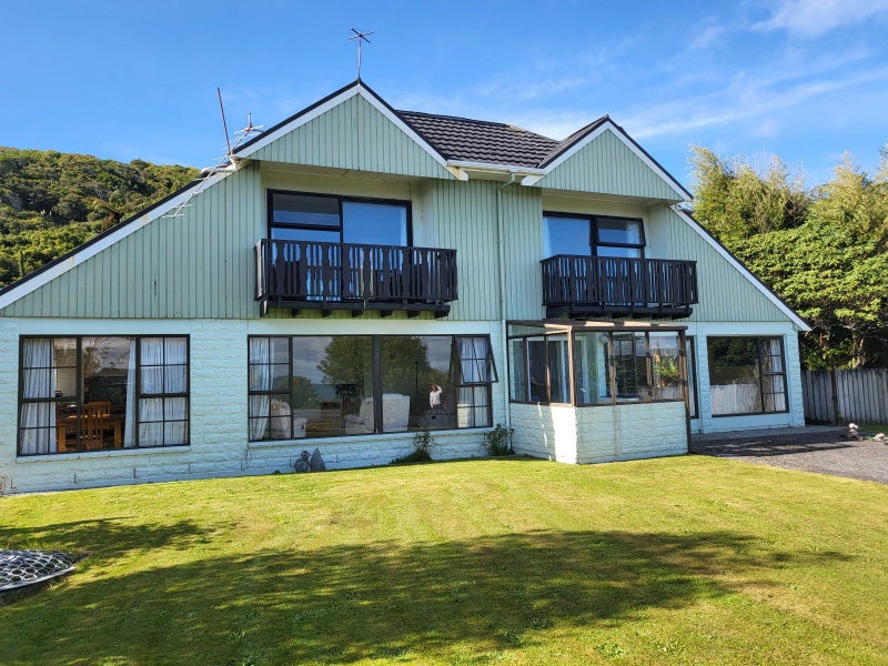 129 Main South Road, Karoro, Greymouth - Carousel 1