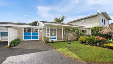 21B Aubrey Street, Regent, Whangarei - Carousel 1