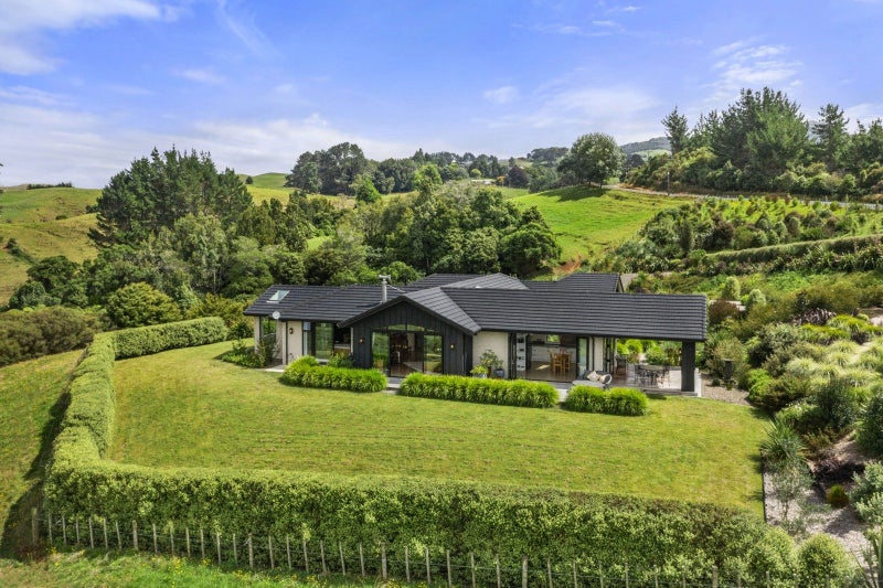 387 Te Tahi Road, Te Awamutu - Carousel 1