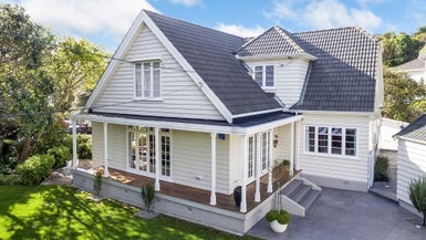 1 Ardross Avenue, Khandallah, Wellington - Carousel 1