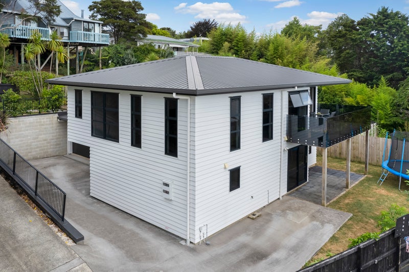60A Shetland Street, Glen Eden, Auckland - Carousel 35