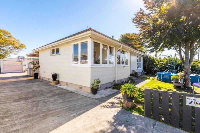 23 Geddis Avenue, Maraenui, Napier - Carousel 1