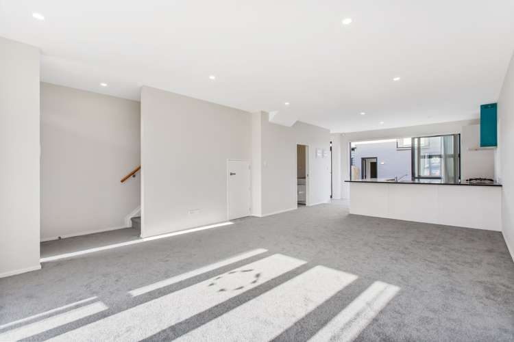 18B Hollowout Street, Takanini, Auckland - Carousel 2