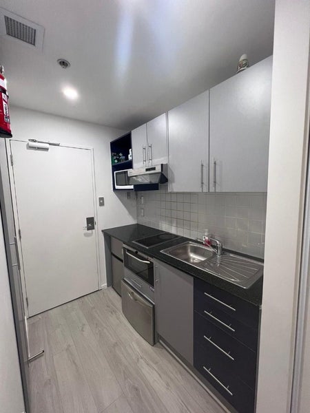 2D/17 Crown Lynn Place, New Lynn, Auckland - Carousel 8