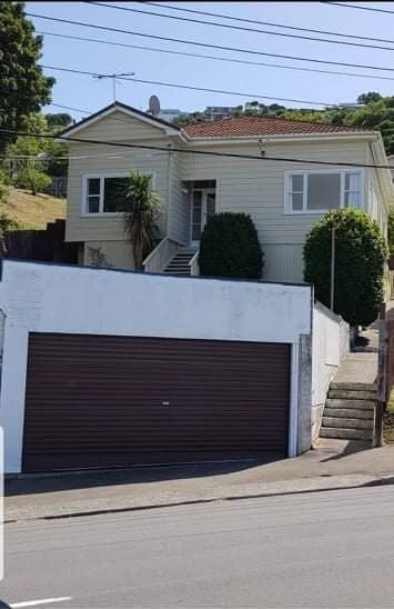 86 Hataitai Road, Hataitai, Wellington - Carousel 1