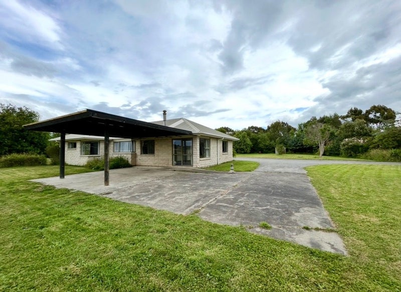824 Roberts Line, Bunnythorpe, Palmerston North - Carousel 15