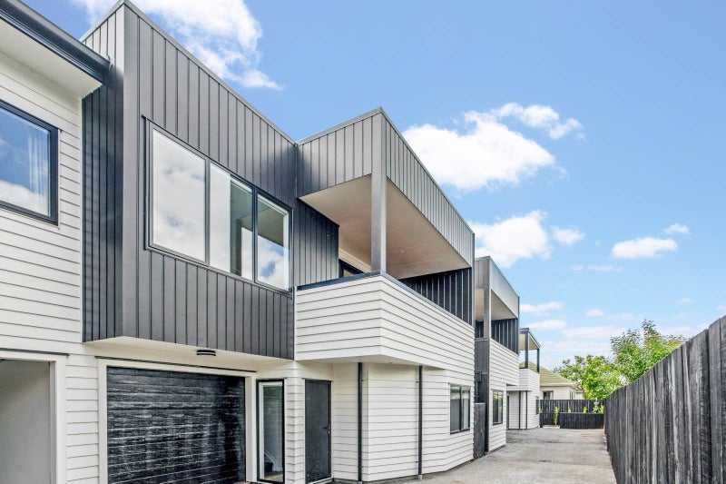 28D Canal Road, Avondale, Auckland - Carousel 1