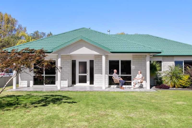 80 Potae Avenue, Lytton West, Gisborne - Carousel 1