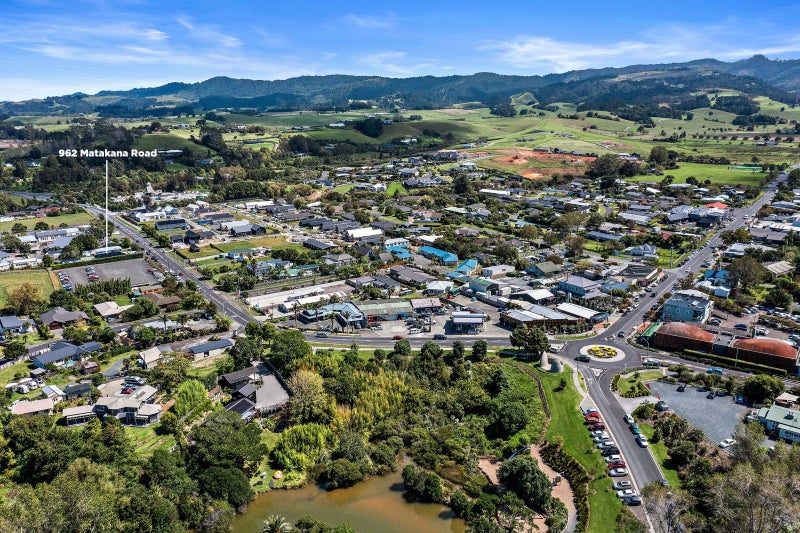 962 Matakana Road, Warkworth - Carousel 22