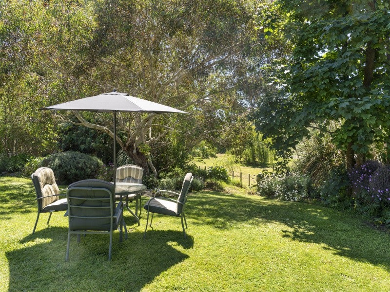 182 Harakere Road, TE HORO, OTAKI - Carousel 26