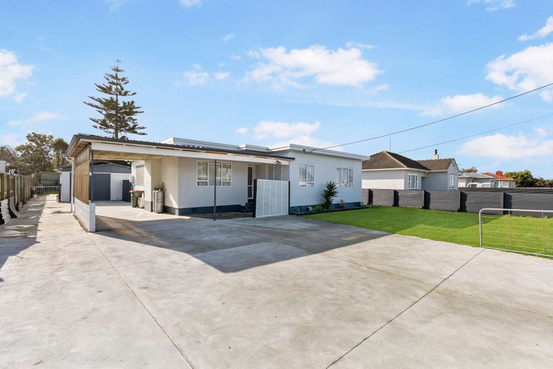 208 Puriri Street, Castlecliff, Whanganui - Carousel 2