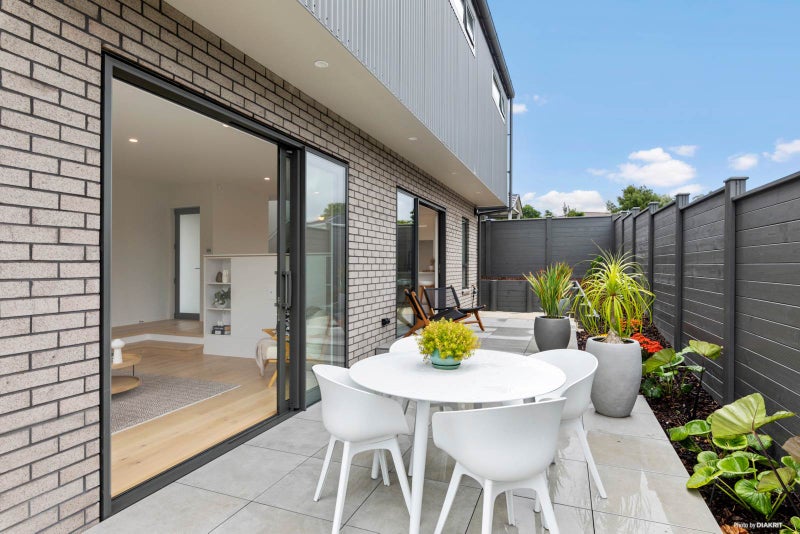6 Odlin Lane, Red Beach, Red Beach - Carousel 2