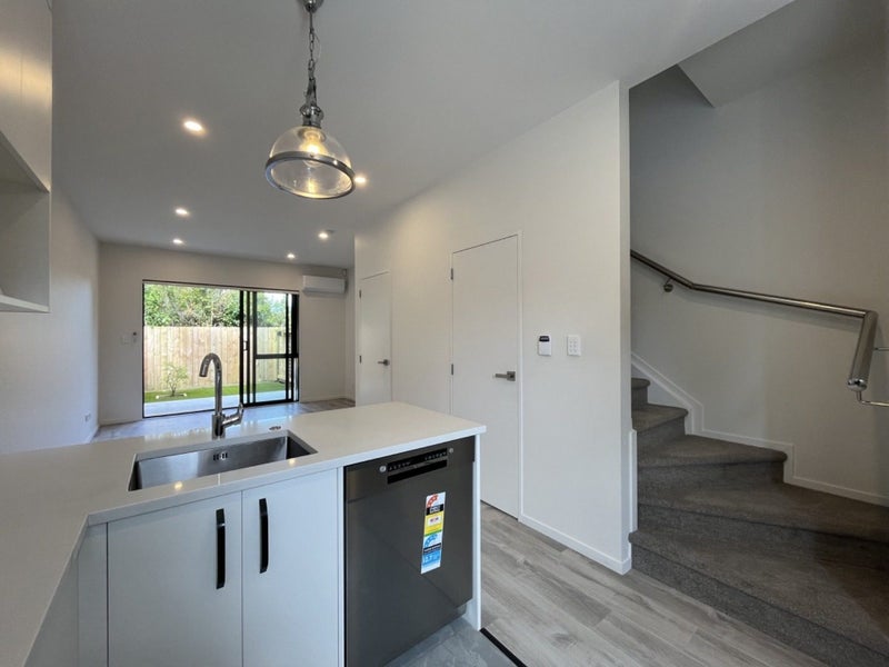 29/241 Don Buck Road, Massey, Auckland - Carousel 2