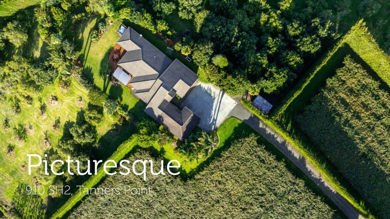 910 State Highway 2, Katikati - Carousel 34