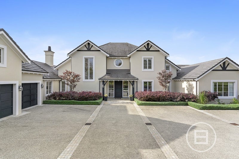 91 Grace Hill Drive, Albany - Carousel 2