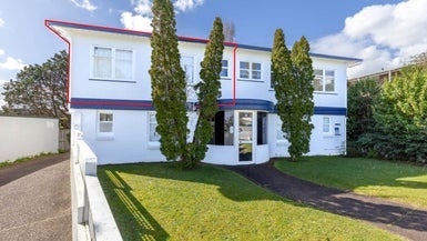 3/3 Harvey Place, Kohimarama, Auckland - Carousel 1