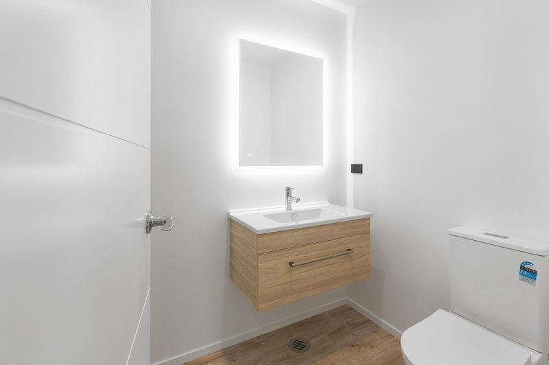 2/3 Vesty Avenue, Hillcrest, Hamilton - Carousel 17