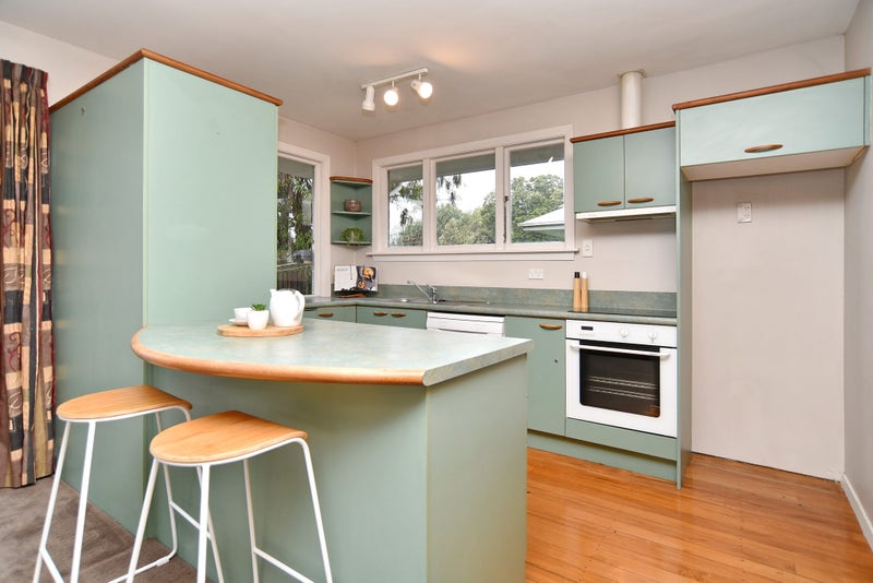 16 Colesbury Street, Bishopdale, Christchurch - Carousel 2