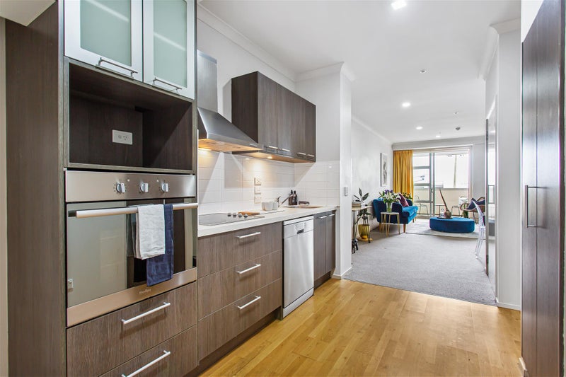 1A/39 MacKelvie ST, Grey Lynn, Auckland - Carousel 2