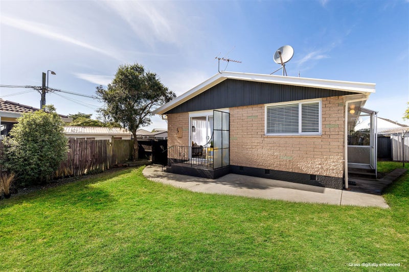 2/335 Bower Avenue, North New Brighton, Christchurch - Carousel 1