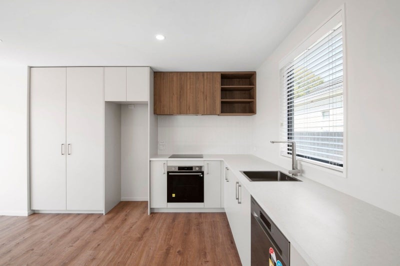 3/590 Gloucester Street, Linwood, Christchurch - Carousel 2