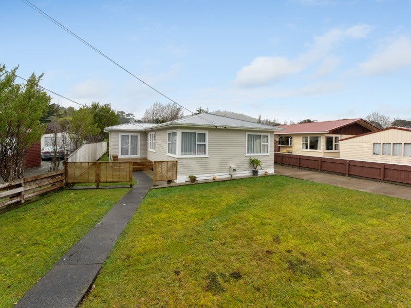 3 Stanley Street, Wainuiomata, Lower Hutt - Carousel 23