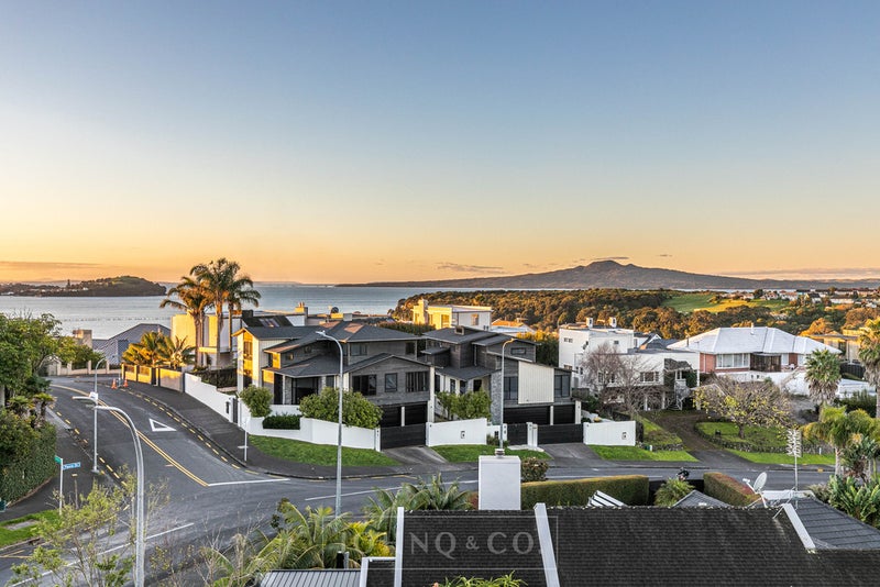 302/11 Paora Street, Orakei, Auckland - Carousel 2