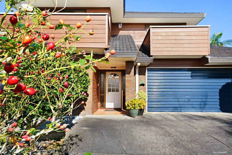 5 Merino Avenue, Somerville, Manukau - Carousel 2