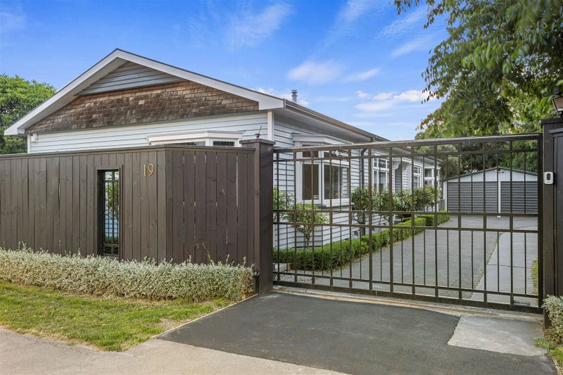 19 Condell Avenue, Papanui, Christchurch - Carousel 22