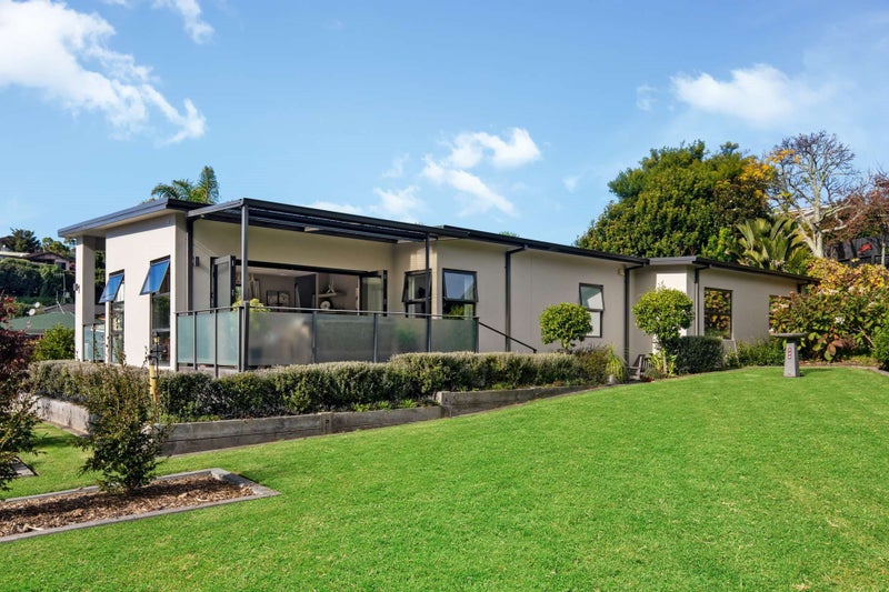 190 Vale Street, Otumoetai, Tauranga - Carousel 1