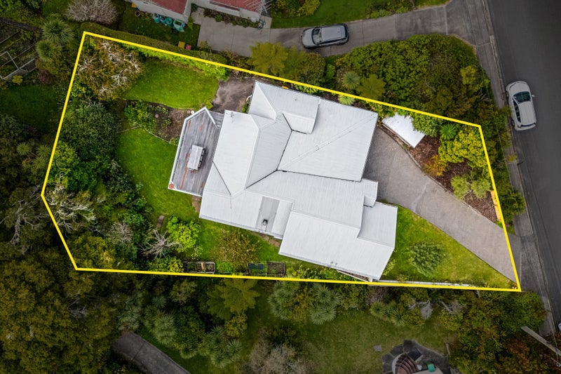 21A Island Bay Road, Beach Haven, Auckland - Carousel 2