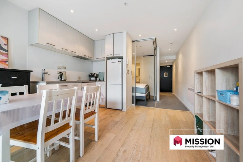 902/8 Airedale Street, Auckland Central, Auckland - Carousel 2