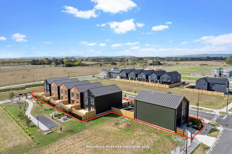 8 Texel Street, Karaka, Papakura - Carousel 11