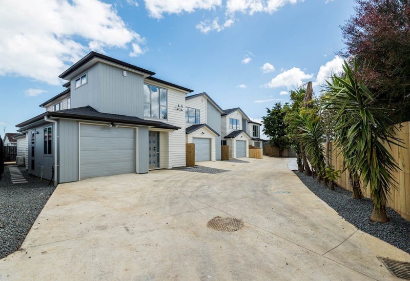 29B Corsair Crescent, Mangere, Auckland - Carousel 24