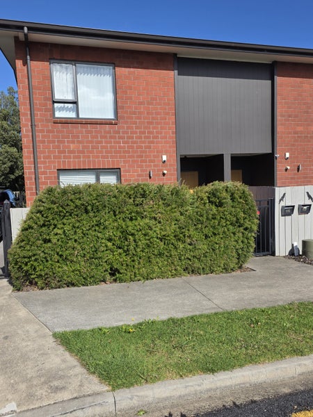 115 Banks Street, Marfell, New Plymouth - Carousel 2