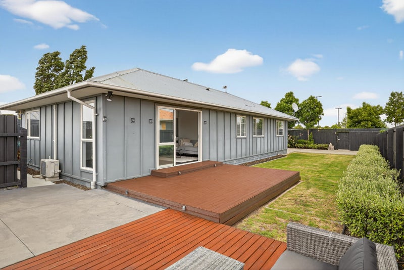 1/182 Breezes Road, Aranui, Christchurch - Carousel 1