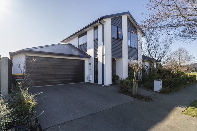 4 Carradale Avenue, Broomfield, Christchurch - Carousel 2