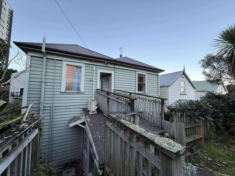 15 Cottleville Terrace, Thorndon, Wellington - Carousel 16