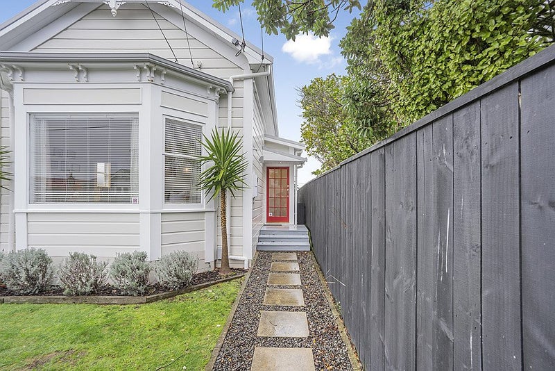 18 High Street, Petone, Lower Hutt - Carousel 2