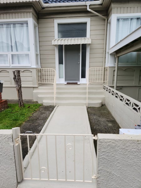 22 Roy Street, Newtown, Wellington - Carousel 2