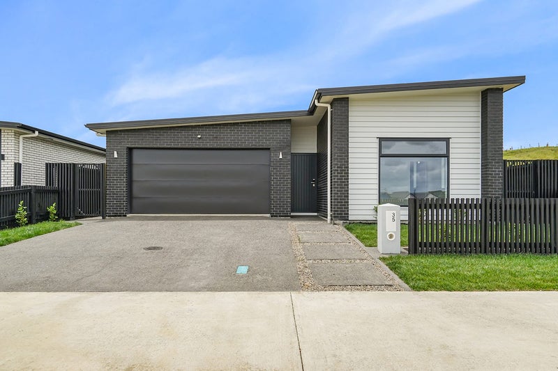 35 Overton Street, Rototuna North, Hamilton - Carousel 2