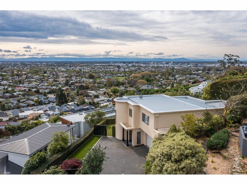 11B Lookaway Place, Huntsbury, Christchurch - Carousel 1