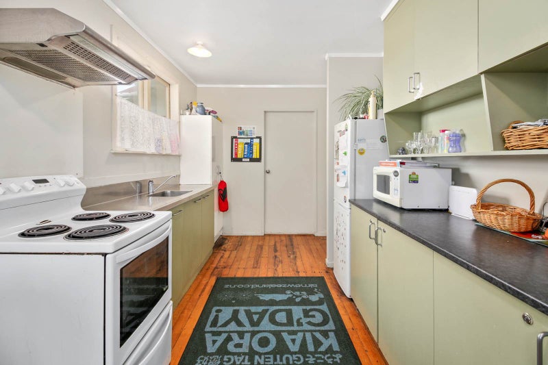 50 Farringdon Street, Glen Innes, Auckland - Carousel 19