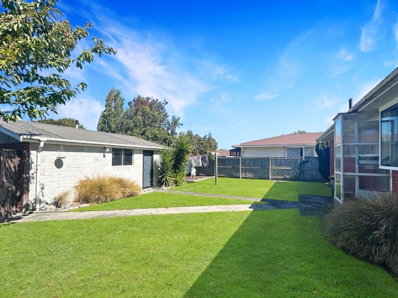 96 Daniels Road, Redwood, Christchurch - Carousel 12