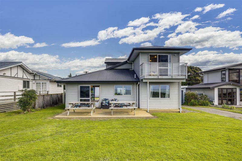 198 Whirinaki Road, Eskdale - Carousel 2